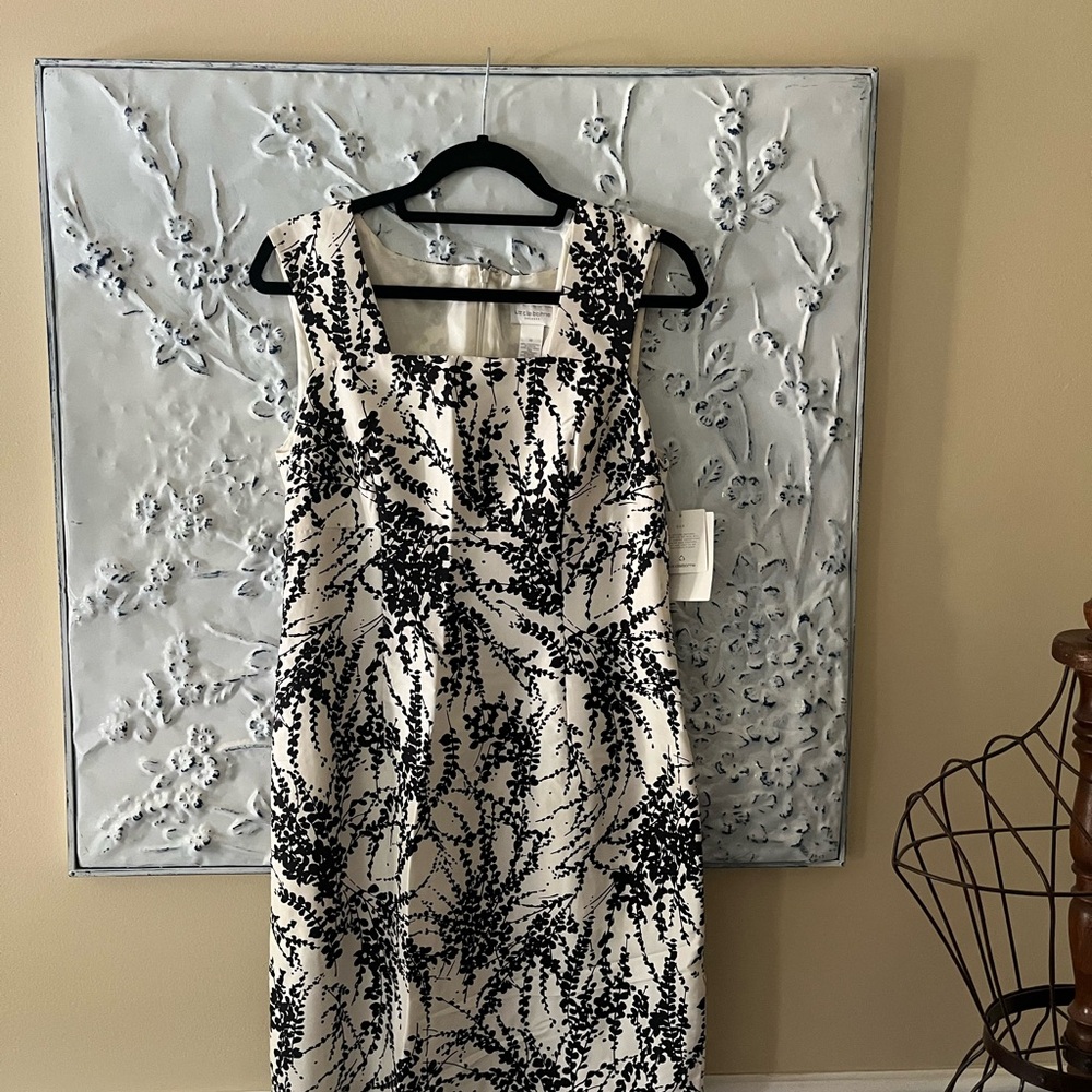 Liz Claiborne Black and White Sleeveless Midi Dress
